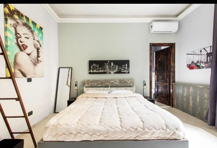 Django Apartament Rome Apartment
